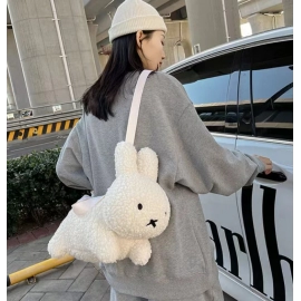 New Cute Rabbit Plush Shoulder Bag Cartoon Bunny Doll Handbag Fashion Crossbody Bag Casual And Versatile Messenger Bag For Girls